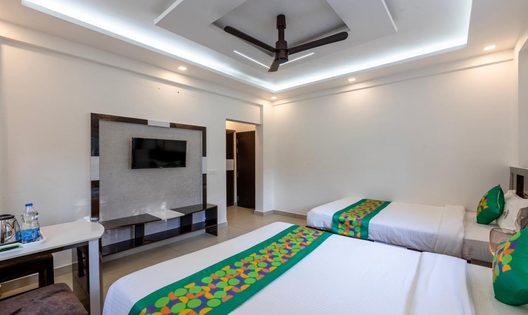 Hotel Treebo Premium Cochin Airport, 5 Min From Cochin Airport Kochi Exterior foto